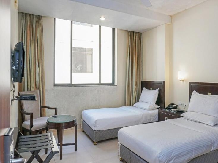 Hotel Ashoka, Pune Yerandwane Esterno foto